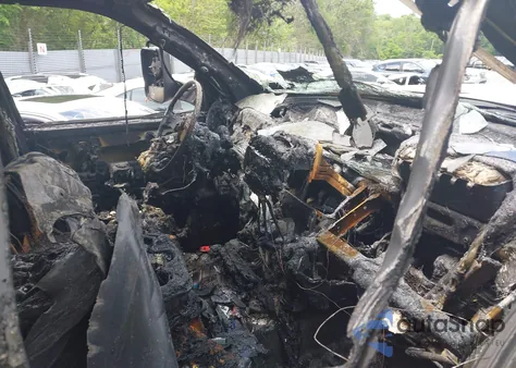 2014 Ram 2500 Tradesman z USA, uszkodzony, nr VIN 3C6UR5HJ3EG173684